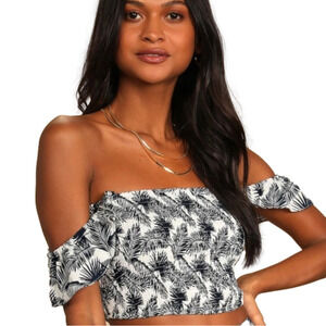 22. LULUS Palm Floral Navy and White Crop Top XS NWT